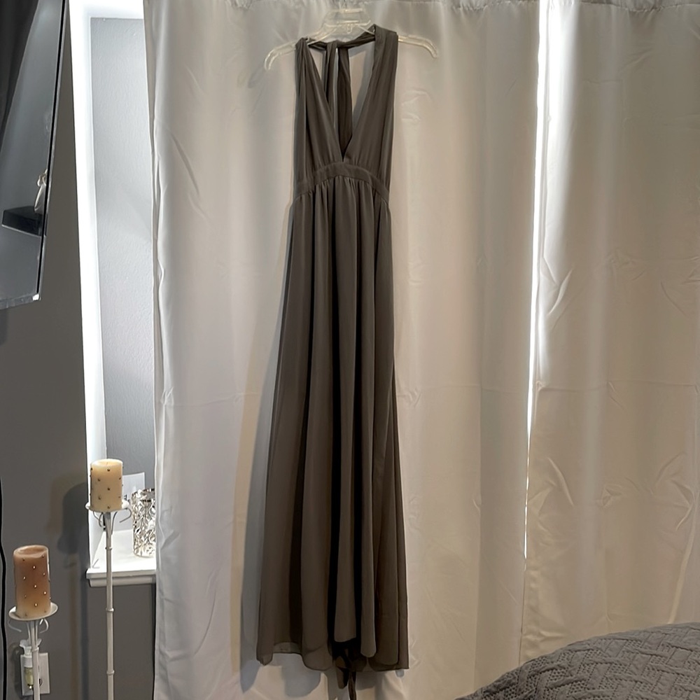 Beautiful dress!